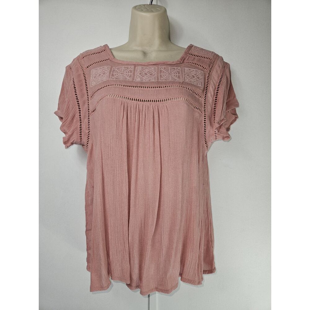 NWT Romeo & Juliet Couture Top Size M sheer Sucker Texture Rose Tan $108